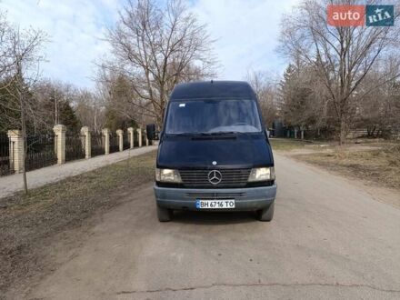 Мерседес Sprinter 1998 в Белгород-Днестровском на Automoto.ua Черный Мерседес Sprinter, объемом двигателя 2.87 л и пробегом 100 тыс. км за 9500 $, фото 1 на Automoto.ua