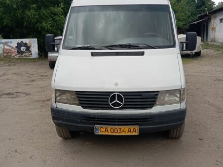 Чорний Мерседес Sprinter, об'ємом двигуна 2 л та пробігом 6 тис. км за 6233 $, фото 1 на Automoto.ua