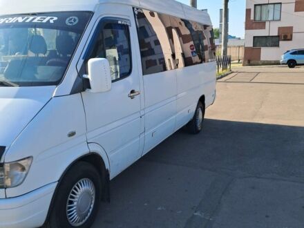 Черный Мерседес Sprinter, объемом двигателя 2.9 л и пробегом 230 тыс. км за 6500 $, фото 1 на Automoto.ua