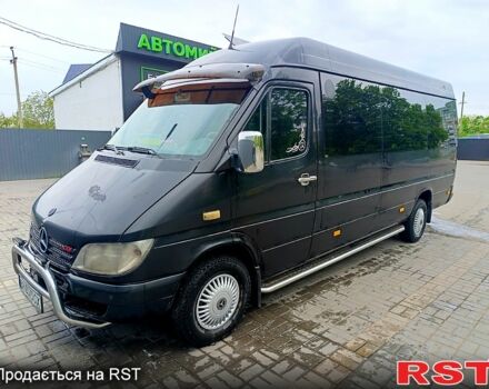 Черный Мерседес Sprinter, объемом двигателя 2.7 л и пробегом 705 тыс. км за 10400 $, фото 1 на Automoto.ua