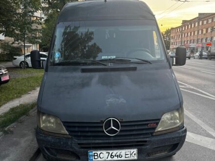 Черный Мерседес Sprinter, объемом двигателя 2.7 л и пробегом 1000 тыс. км за 3500 $, фото 1 на Automoto.ua