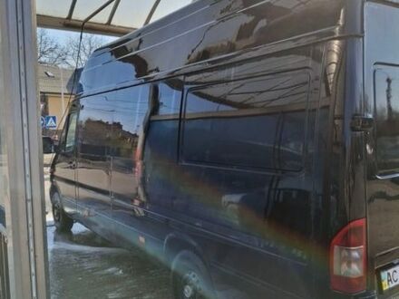 Чорний Мерседес Sprinter, об'ємом двигуна 2.7 л та пробігом 500 тис. км за 3750 $, фото 1 на Automoto.ua