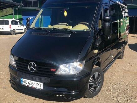 Черный Мерседес Sprinter, объемом двигателя 2.7 л и пробегом 800 тыс. км за 14300 $, фото 1 на Automoto.ua