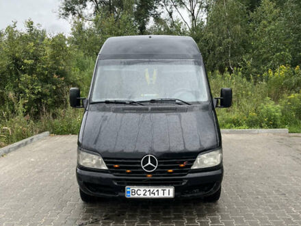 Мерседес Sprinter 2002 в Львове на Automoto.ua Черный Мерседес Sprinter, объемом двигателя 2.15 л и пробегом 780 тыс. км за 4650 $, фото 1 на Automoto.ua