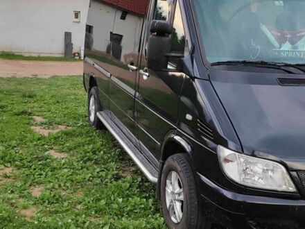 Чорний Мерседес Sprinter, об'ємом двигуна 2.69 л та пробігом 700 тис. км за 9800 $, фото 1 на Automoto.ua