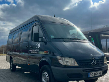 Черный Мерседес Sprinter, объемом двигателя 2.69 л и пробегом 620 тыс. км за 9700 $, фото 1 на Automoto.ua