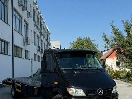 Черный Мерседес Sprinter, объемом двигателя 2.69 л и пробегом 145 тыс. км за 20999 $, фото 1 на Automoto.ua