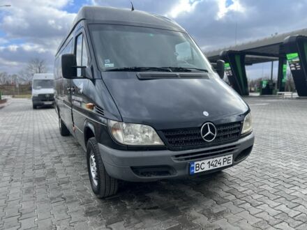 Мерседес Sprinter 2003 у Стрые на Automoto.ua Чорний Мерседес Sprinter, об'ємом двигуна 2.7 л та пробігом 620 тис. км за 9700 $, фото 1 на Automoto.ua