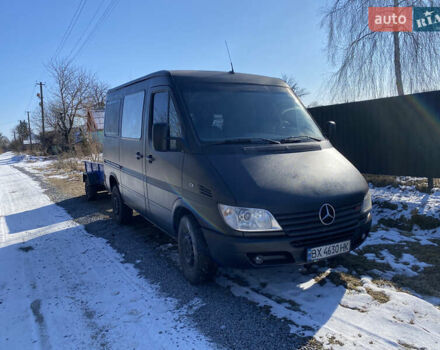 Черный Мерседес Sprinter, объемом двигателя 2.15 л и пробегом 570 тыс. км за 4050 $, фото 1 на Automoto.ua