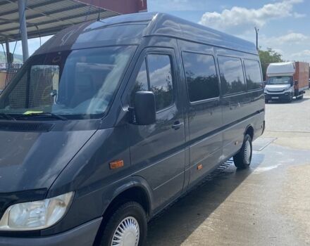 Черный Мерседес Sprinter, объемом двигателя 0 л и пробегом 475 тыс. км за 9700 $, фото 1 на Automoto.ua
