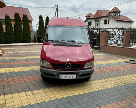 Черный Мерседес Sprinter, объемом двигателя 2.15 л и пробегом 320 тыс. км за 11600 $, фото 1 на Automoto.ua