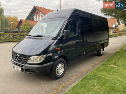 Мерседес Sprinter 2005 у Івано-Франківську на Automoto.ua Чорний Мерседес Sprinter, об'ємом двигуна 2.7 л та пробігом 298 тис. км за 12999 $, фото 1 на Automoto.ua