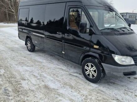 Черный Мерседес Sprinter, объемом двигателя 2.69 л и пробегом 730 тыс. км за 9500 $, фото 1 на Automoto.ua