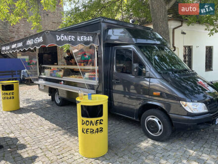 Мерседес Sprinter 2005 в Ровно на Automoto.ua Черный Мерседес Sprinter, объемом двигателя 2.15 л и пробегом 320 тыс. км за 24000 $, фото 1 на Automoto.ua