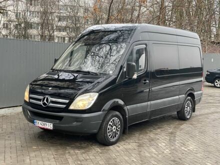 Черный Мерседес Sprinter, объемом двигателя 2.1 л и пробегом 390 тыс. км за 9400 $, фото 1 на Automoto.ua