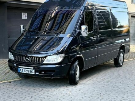 Чорний Мерседес Sprinter, об'ємом двигуна 2.7 л та пробігом 403 тис. км за 11111 $, фото 1 на Automoto.ua