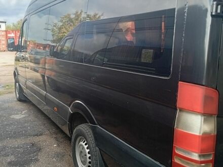 Чорний Мерседес Sprinter, об'ємом двигуна 2.15 л та пробігом 300 тис. км за 16500 $, фото 1 на Automoto.ua