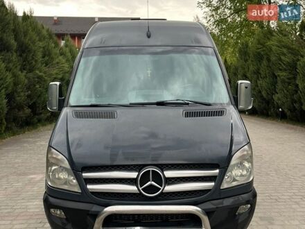 Черный Мерседес Sprinter, объемом двигателя 2.15 л и пробегом 662 тыс. км за 11000 $, фото 1 на Automoto.ua