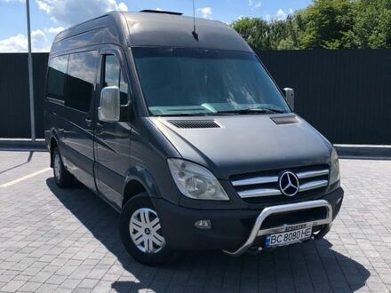 Чорний Мерседес Sprinter, об'ємом двигуна 2.15 л та пробігом 662 тис. км за 9500 $, фото 1 на Automoto.ua