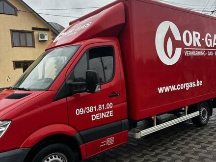 Черный Мерседес Sprinter, объемом двигателя 2.2 л и пробегом 265 тыс. км за 14700 $, фото 1 на Automoto.ua