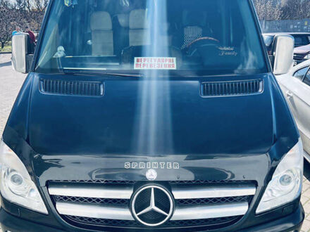 Чорний Мерседес Sprinter, об'ємом двигуна 3 л та пробігом 142 тис. км за 30200 $, фото 1 на Automoto.ua