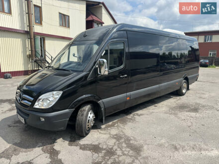 Чорний Мерседес Sprinter, об'ємом двигуна 2.99 л та пробігом 500 тис. км за 48686 $, фото 1 на Automoto.ua
