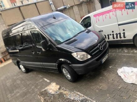 Мерседес Sprinter 2010 в Львове на Automoto.ua Черный Мерседес Sprinter, объемом двигателя 3.2 л и пробегом 700 тыс. км за 11500 $, фото 1 на Automoto.ua