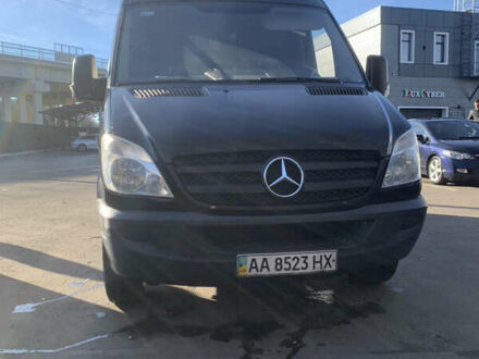 Мерседес Sprinter 2011 в Броварах на Automoto.ua Черный Мерседес Sprinter, объемом двигателя 2.14 л и пробегом 476 тыс. км за 10300 $, фото 1 на Automoto.ua