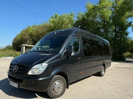 Черный Мерседес Sprinter, объемом двигателя 2.99 л и пробегом 471 тыс. км за 39999 $, фото 1 на Automoto.ua