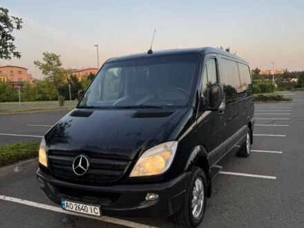 Черный Мерседес Sprinter, объемом двигателя 2.2 л и пробегом 610 тыс. км за 15600 $, фото 1 на Automoto.ua