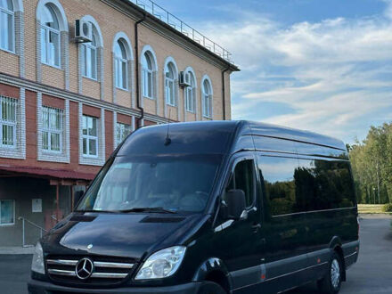 Черный Мерседес Sprinter, объемом двигателя 2.14 л и пробегом 470 тыс. км за 27000 $, фото 1 на Automoto.ua