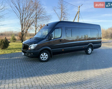 Черный Мерседес Sprinter, объемом двигателя 2.99 л и пробегом 222 тыс. км за 35000 $, фото 1 на Automoto.ua