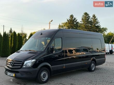 Черный Мерседес Sprinter, объемом двигателя 2.2 л и пробегом 292 тыс. км за 32500 $, фото 1 на Automoto.ua