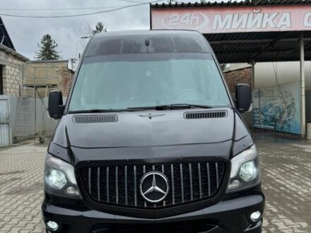 Черный Мерседес Sprinter, объемом двигателя 2.1 л и пробегом 600 тыс. км за 18300 $, фото 1 на Automoto.ua