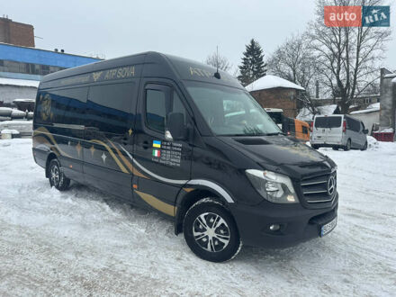 Черный Мерседес Sprinter, объемом двигателя 2.14 л и пробегом 333 тыс. км за 29500 $, фото 1 на Automoto.ua