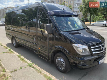 Мерседес Sprinter 2015 в Киеве на Automoto.ua Черный Мерседес Sprinter, объемом двигателя 2.99 л и пробегом 5 тыс. км за 47000 $, фото 1 на Automoto.ua