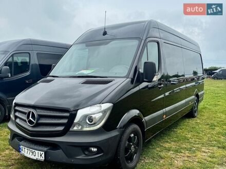 Черный Мерседес Sprinter, объемом двигателя 2.14 л и пробегом 271 тыс. км за 25500 $, фото 1 на Automoto.ua