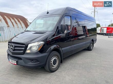Черный Мерседес Sprinter, объемом двигателя 2.2 л и пробегом 480 тыс. км за 28500 $, фото 1 на Automoto.ua