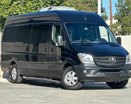 Черный Мерседес Sprinter, объемом двигателя 3 л и пробегом 77 тыс. км за 6500 $, фото 1 на Automoto.ua