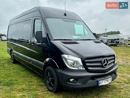 Черный Мерседес Sprinter, объемом двигателя 2.14 л и пробегом 271 тыс. км за 25500 $, фото 1 на Automoto.ua