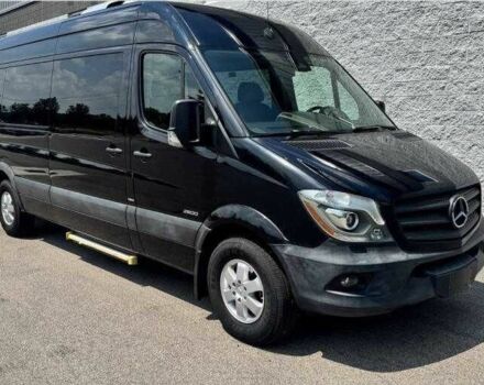 Черный Мерседес Sprinter, объемом двигателя 2.1 л и пробегом 121 тыс. км за 10500 $, фото 1 на Automoto.ua