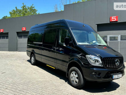 Чорний Мерседес Sprinter, об'ємом двигуна 3 л та пробігом 120 тис. км за 76326 $, фото 1 на Automoto.ua