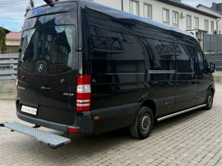 Черный Мерседес Sprinter, объемом двигателя 2.2 л и пробегом 320 тыс. км за 22500 $, фото 1 на Automoto.ua