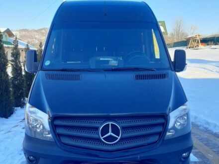 Черный Мерседес Sprinter, объемом двигателя 2.1 л и пробегом 483 тыс. км за 23000 $, фото 1 на Automoto.ua