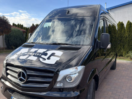 Черный Мерседес Sprinter, объемом двигателя 3 л и пробегом 580 тыс. км за 36500 $, фото 1 на Automoto.ua