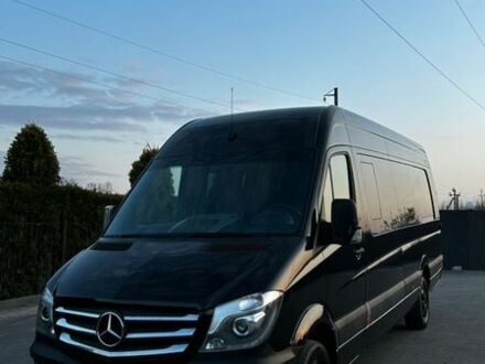 Черный Мерседес Sprinter, объемом двигателя 2.1 л и пробегом 450 тыс. км за 34112 $, фото 1 на Automoto.ua