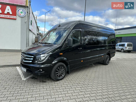Мерседес Sprinter 2017 у Чернівцях на Automoto.ua Чорний Мерседес Sprinter, об'ємом двигуна 2.14 л та пробігом 180 тис. км за 20000 $, фото 1 на Automoto.ua
