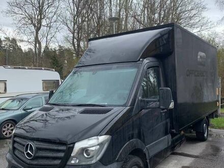 Черный Мерседес Sprinter, объемом двигателя 2 л и пробегом 220 тыс. км за 25000 $, фото 1 на Automoto.ua