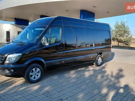Черный Мерседес Sprinter, объемом двигателя 2.2 л и пробегом 350 тыс. км за 23185 $, фото 1 на Automoto.ua