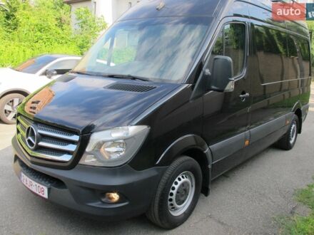 Чорний Мерседес Sprinter, об'ємом двигуна 0 л та пробігом 271 тис. км за 24999 $, фото 1 на Automoto.ua